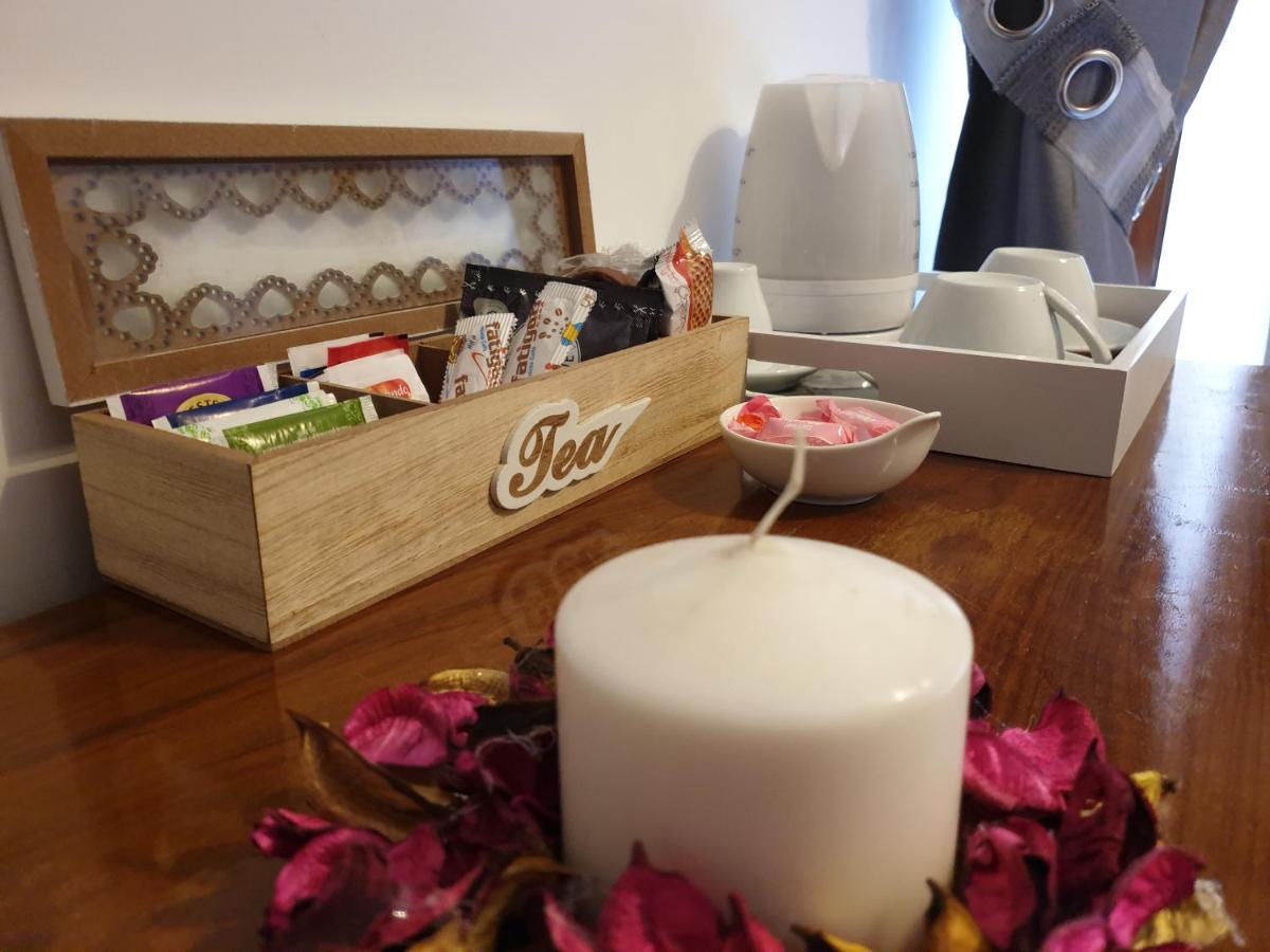 Residenza D'Epoca B&B Celeste 카세르타 외부 사진