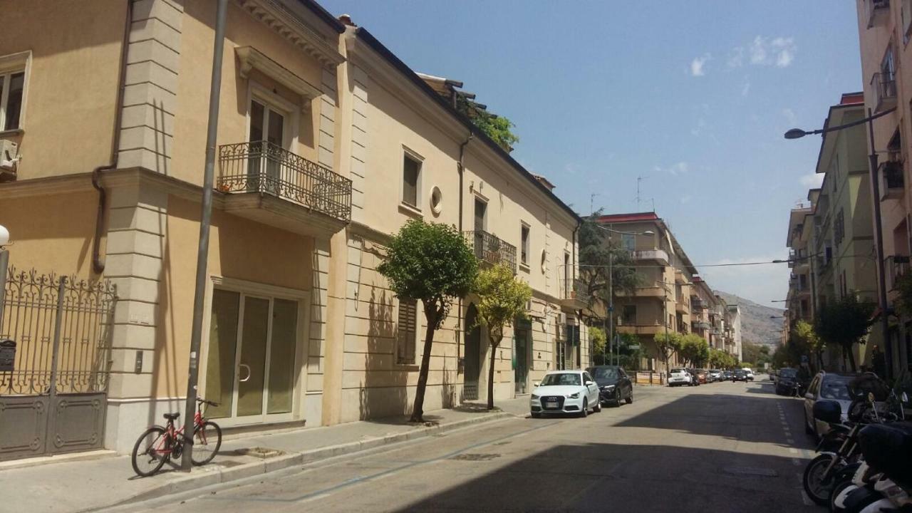 Residenza D'Epoca B&B Celeste 카세르타 외부 사진