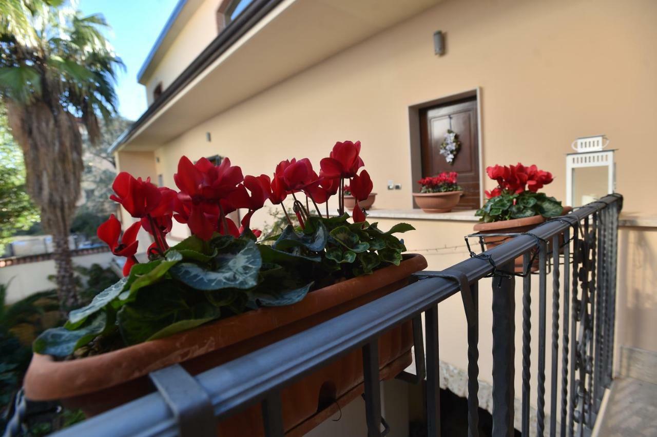 Residenza D'Epoca B&B Celeste 카세르타 외부 사진